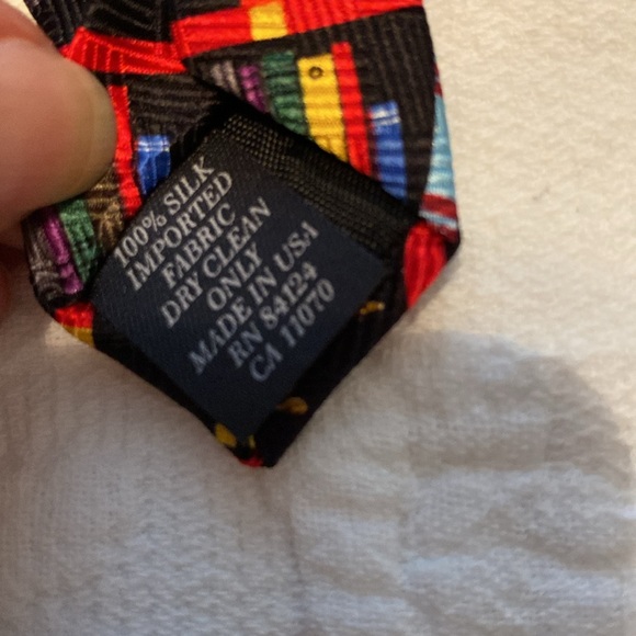 Perfect Tie for an Attorney or Attorney to Be - Picture 5 of 7